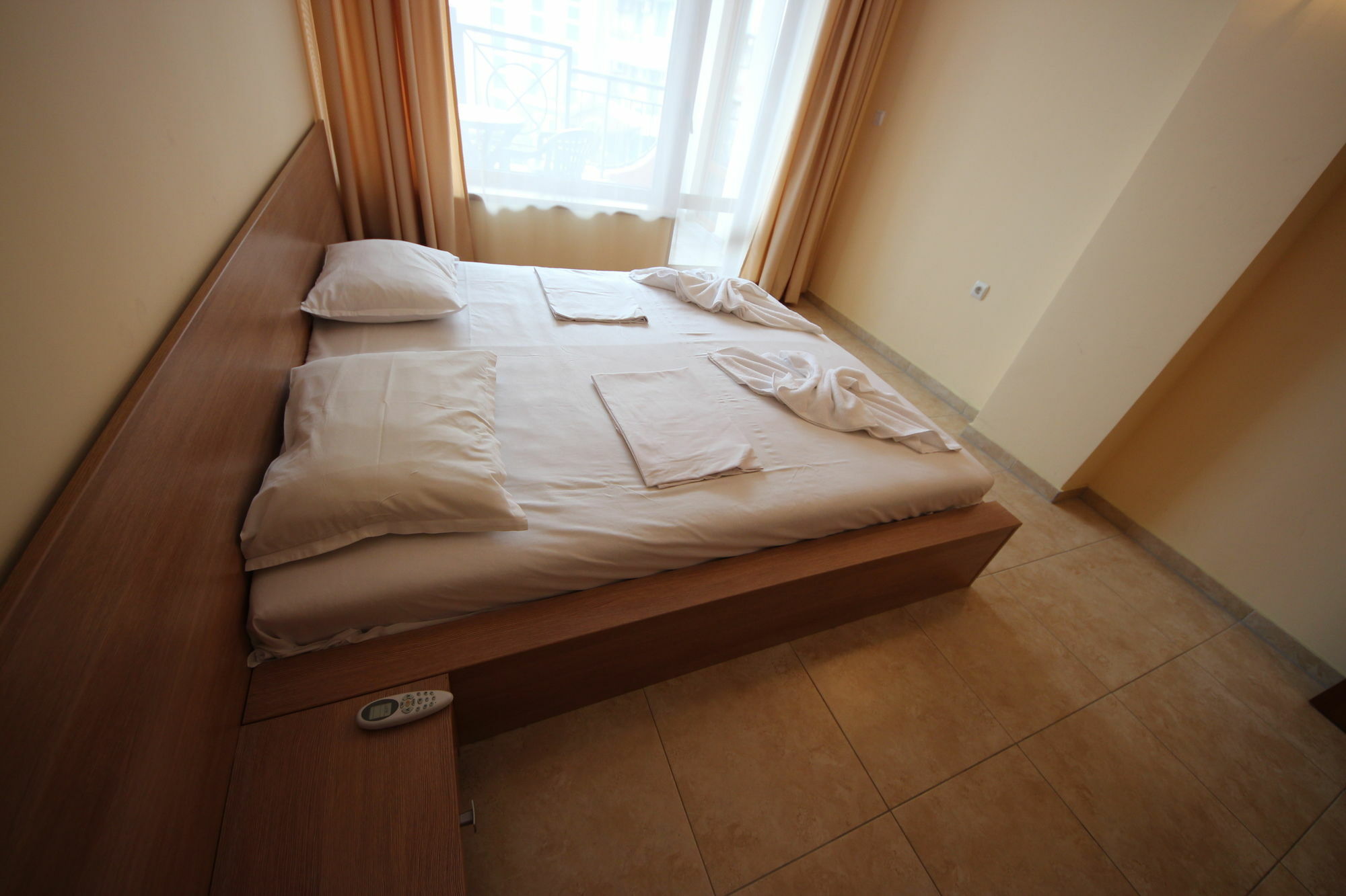 Menada Sea Regal Apartments 阳光海滩 外观 照片