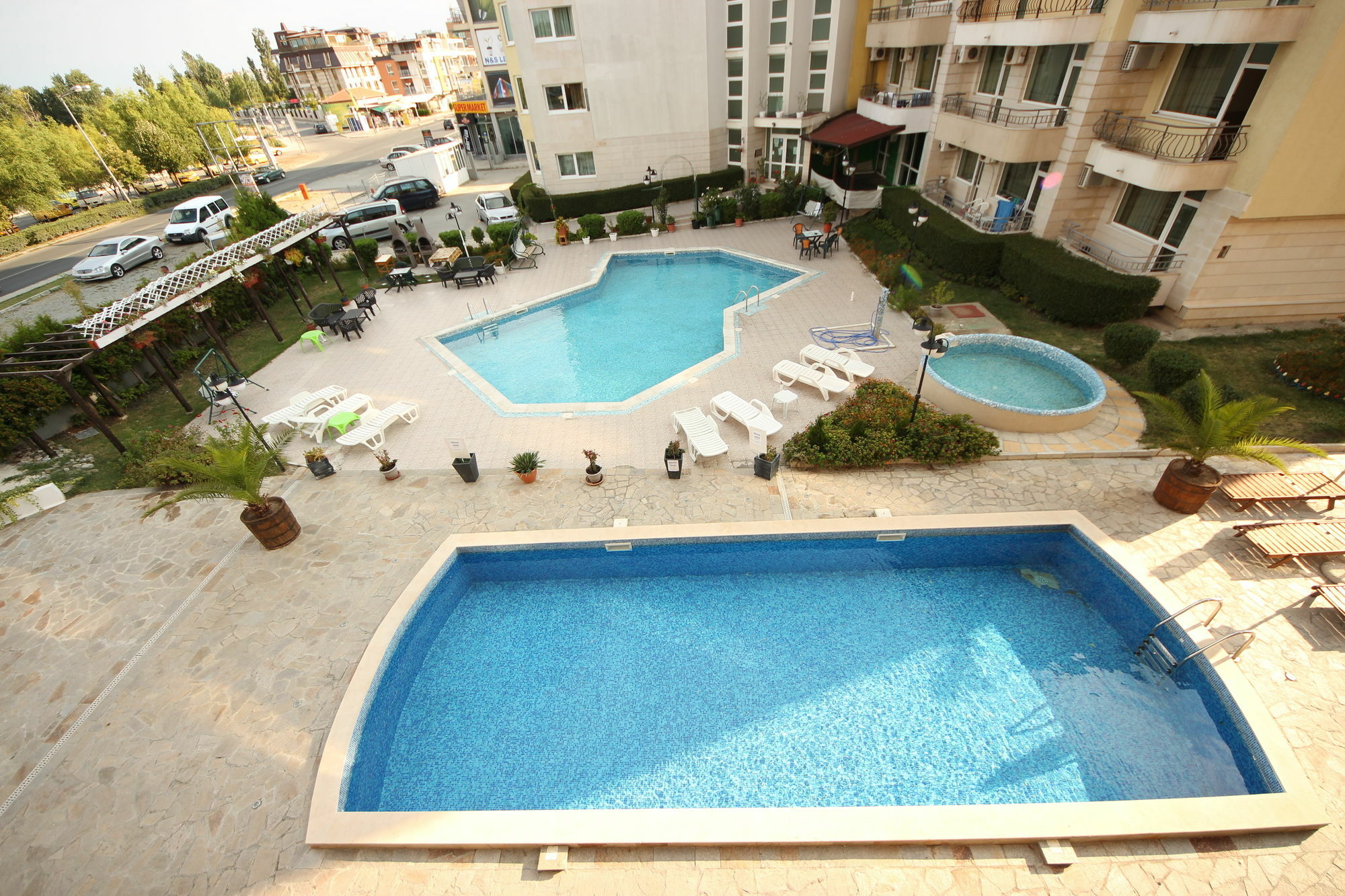 Menada Sea Regal Apartments 阳光海滩 外观 照片