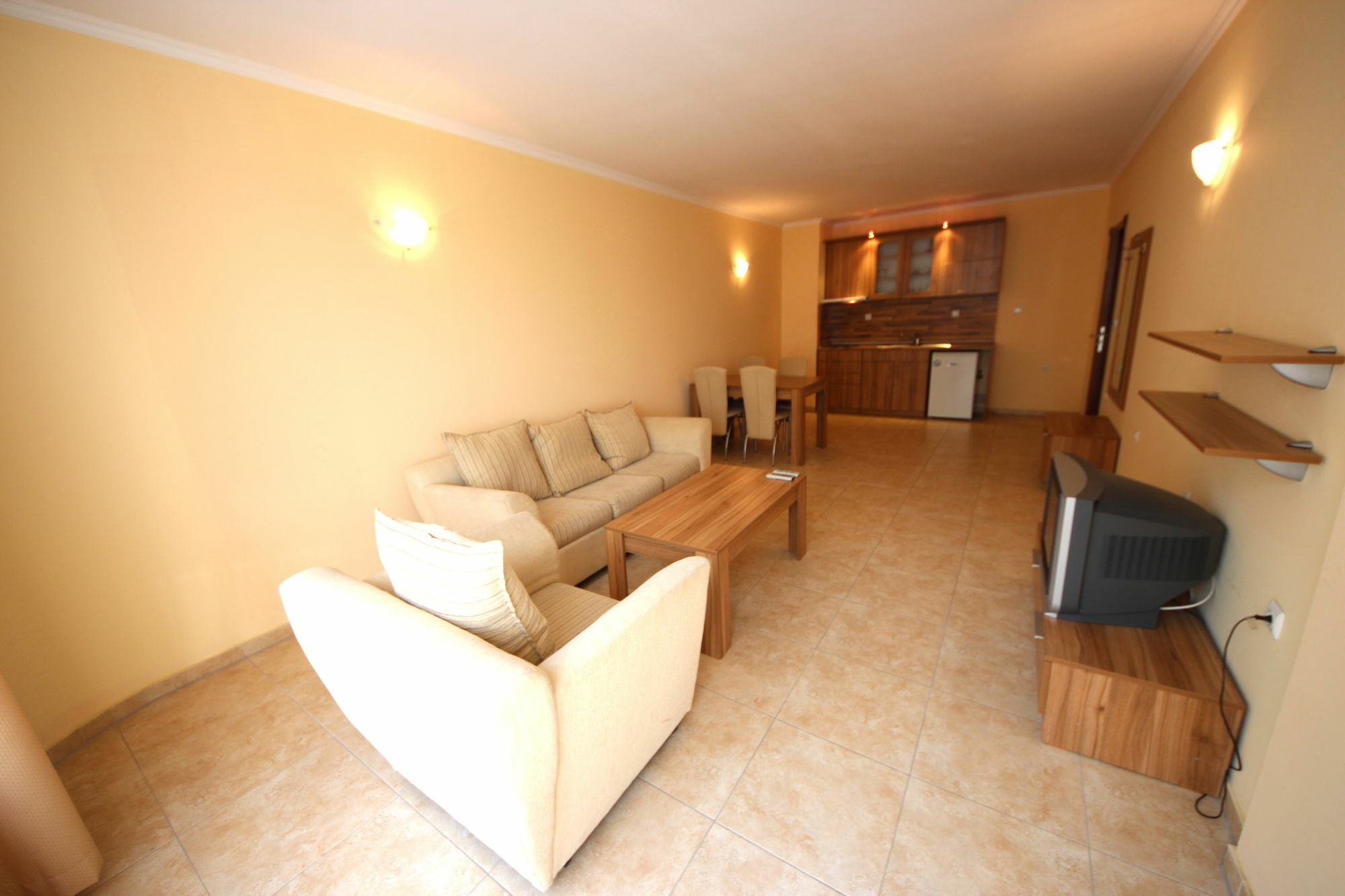 Menada Sea Regal Apartments 阳光海滩 外观 照片